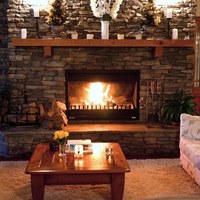 Thumb 02 great lounge fireplace